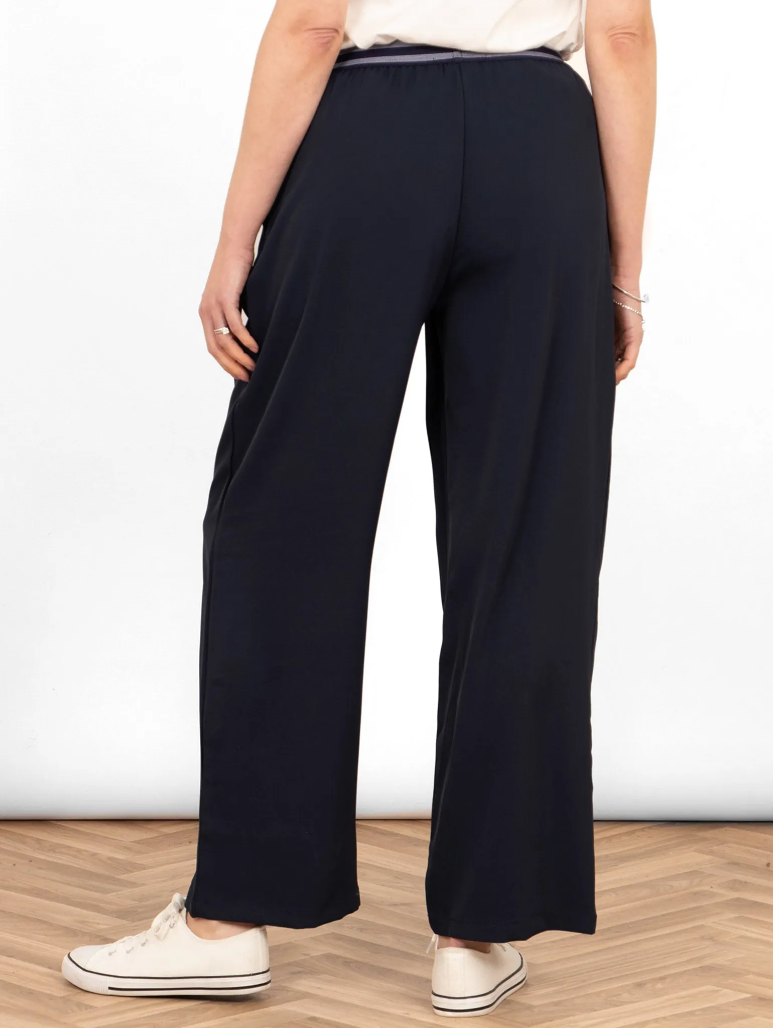 Amber Wide Leg Trousers - Navy Blue