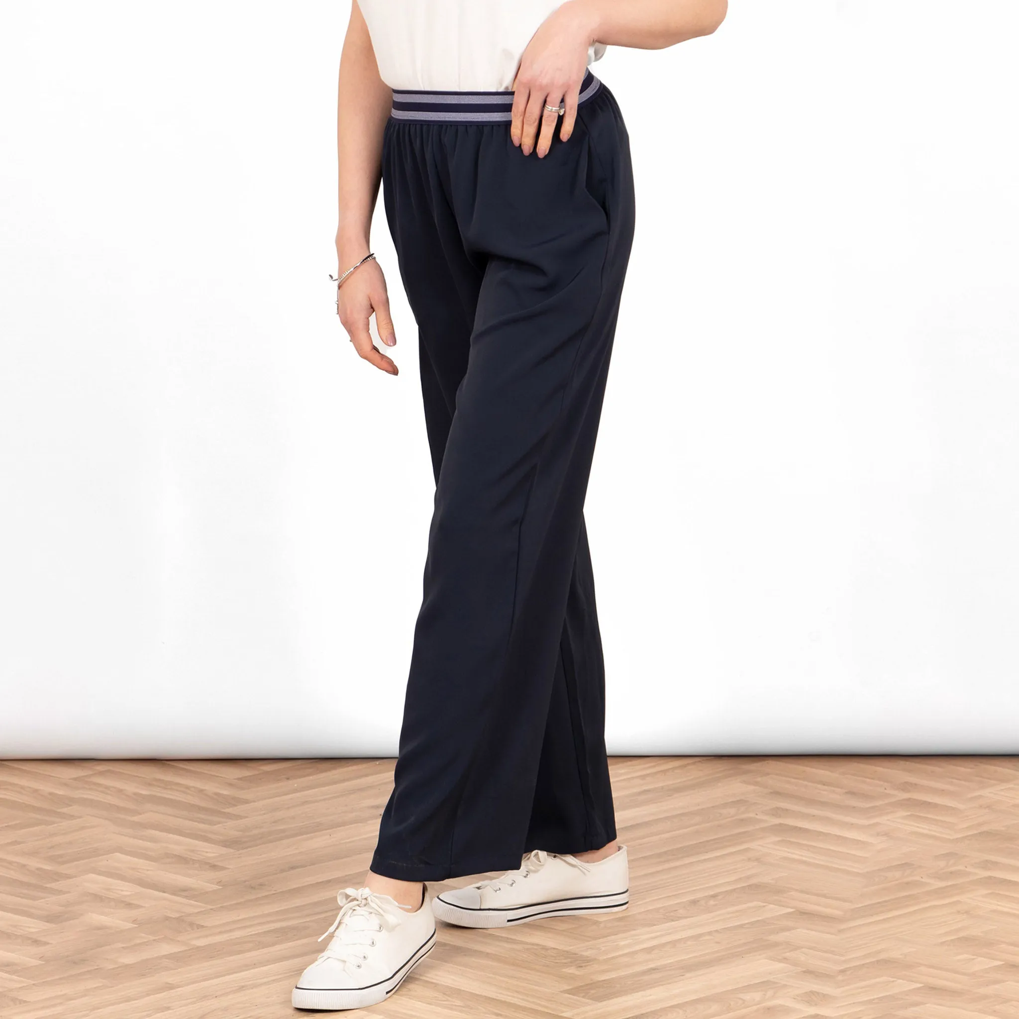 Amber Wide Leg Trousers - Navy Blue