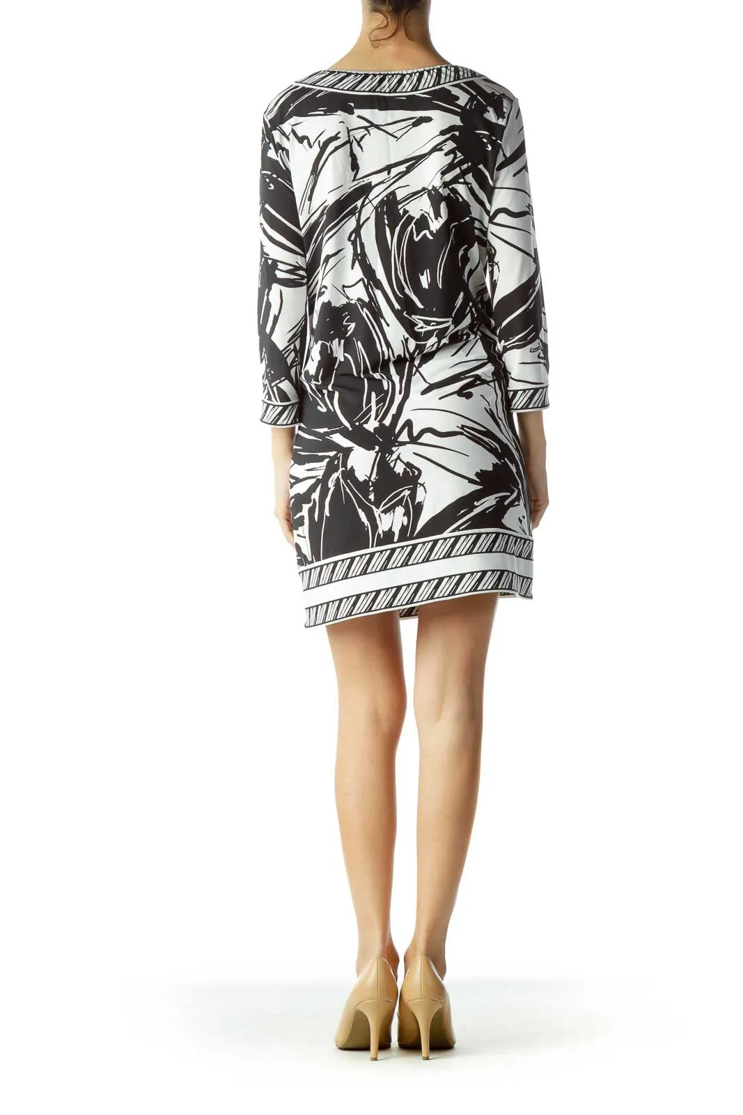 Black Cream Leaf Print Shift Dress