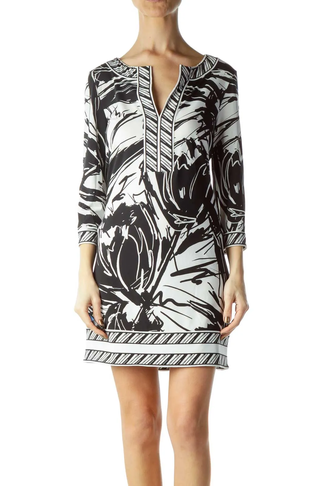 Black Cream Leaf Print Shift Dress