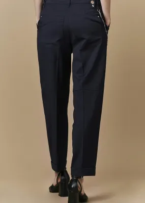 CONCISE TAILORED PANT WITH DOUBLE TICKET POCKET