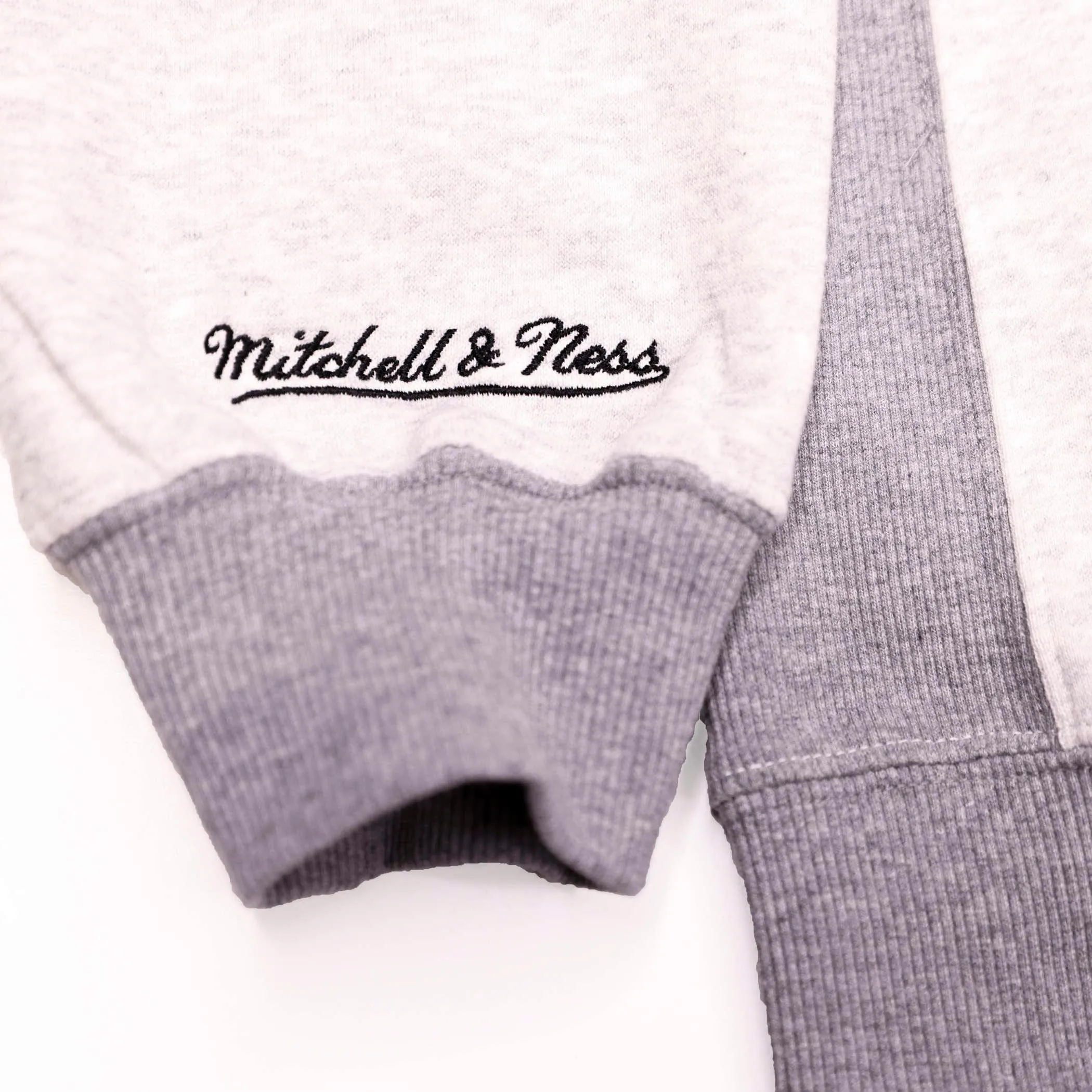 Mitchell & Ness Vintage Logo Crewneck