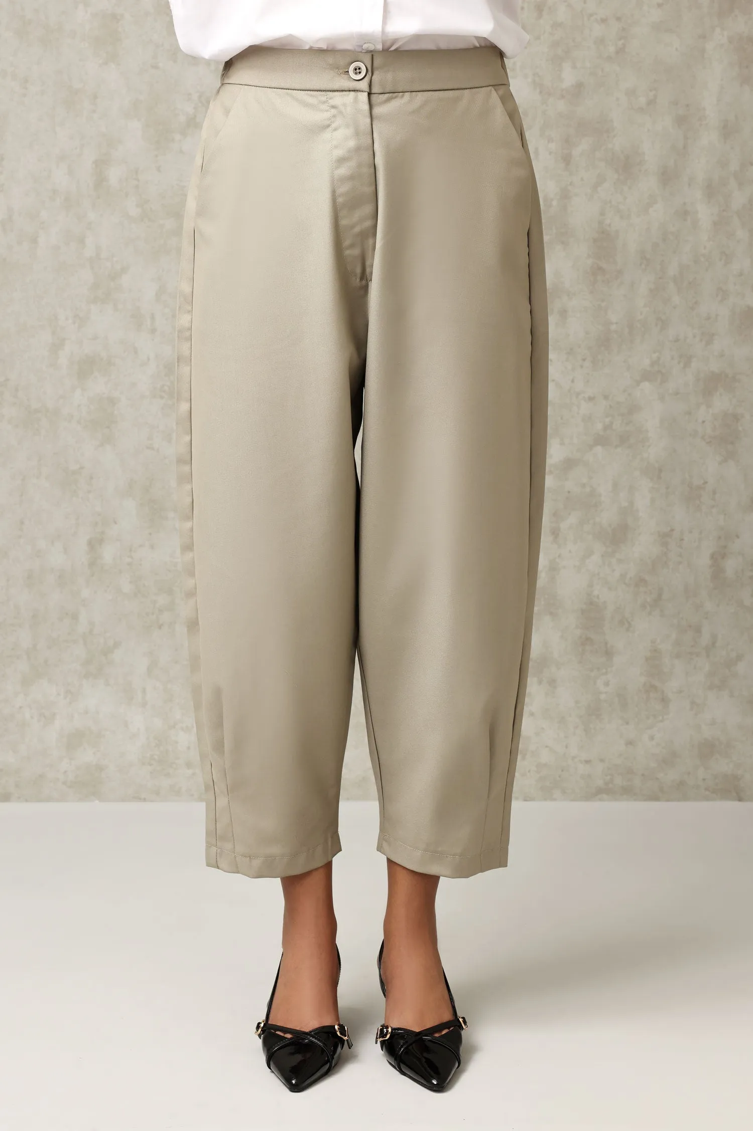 TAILORED CROPPED PLEATED TROUSERS-SKIN