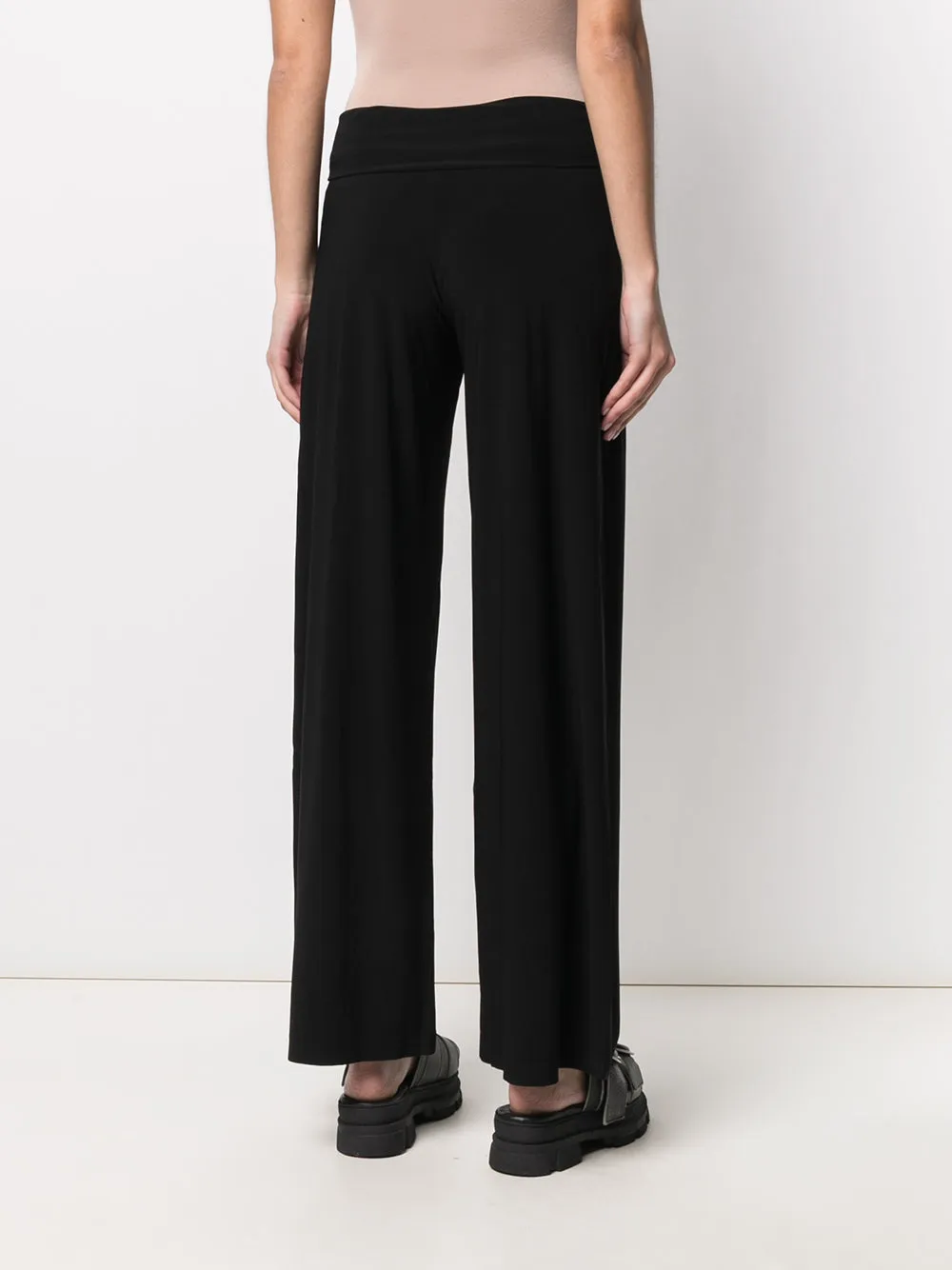 Wide leg fit trousers